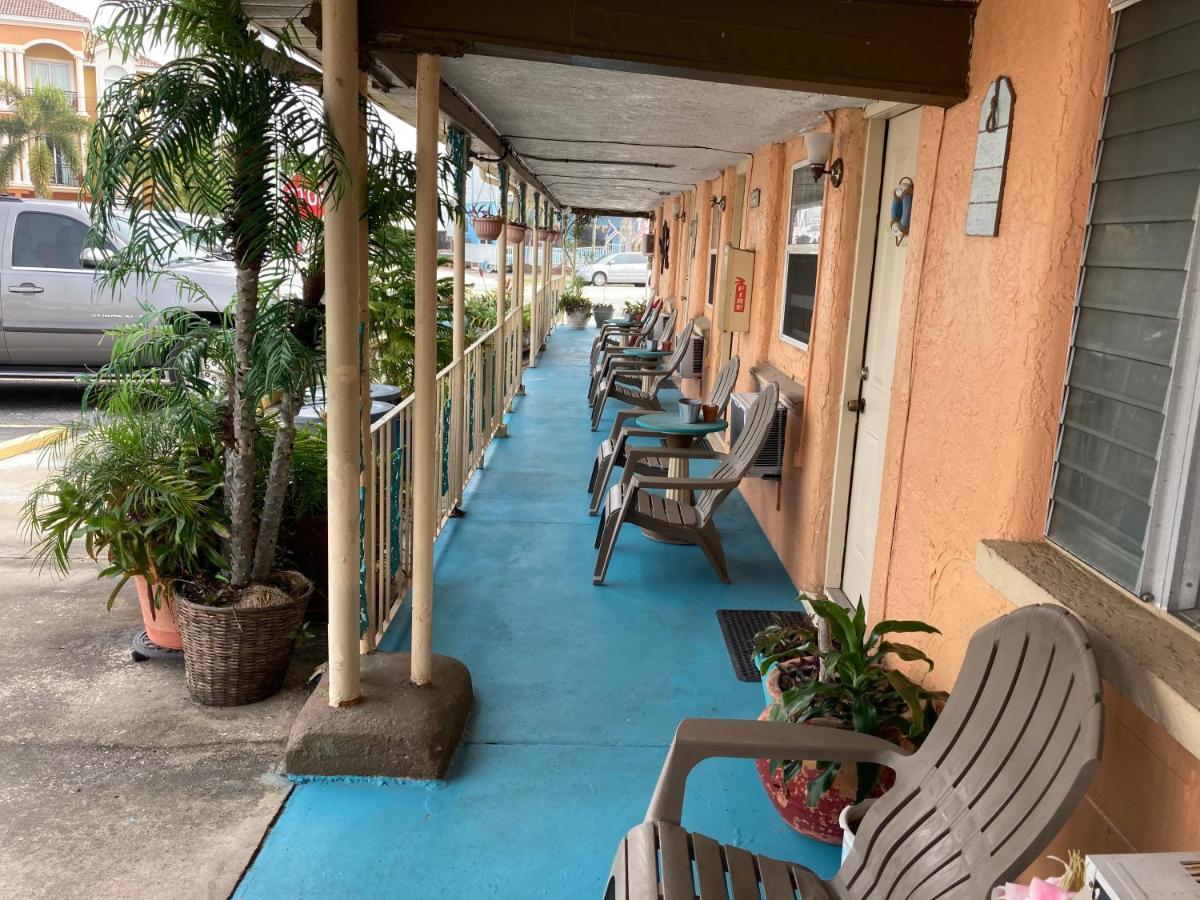 Michaels Siesta Motel St. Petersburg Exteriér fotografie